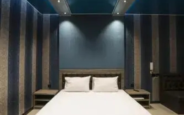 Voyage Hotel