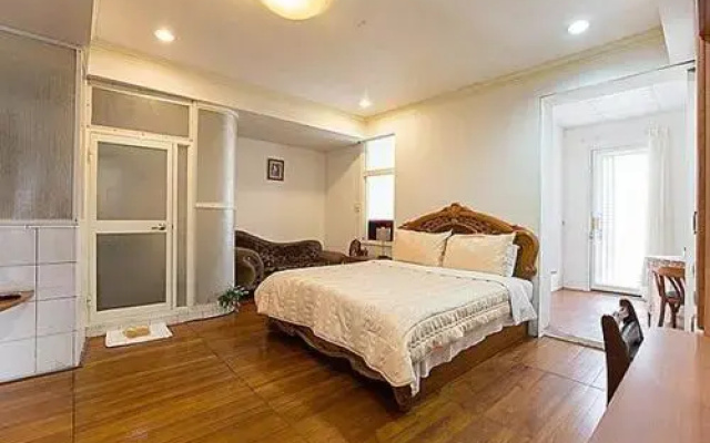 Linyuan Sea View B & B
