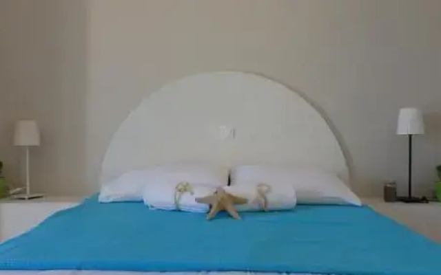 Aegean View Seaside Rooms & Studios