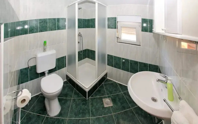 Apartments Lisica