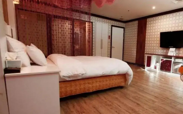 Hotel Bobos Yeongtong