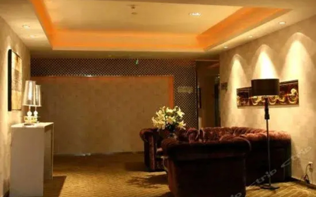 Ningbo Haishu Taosheng Yiju Business Hotel