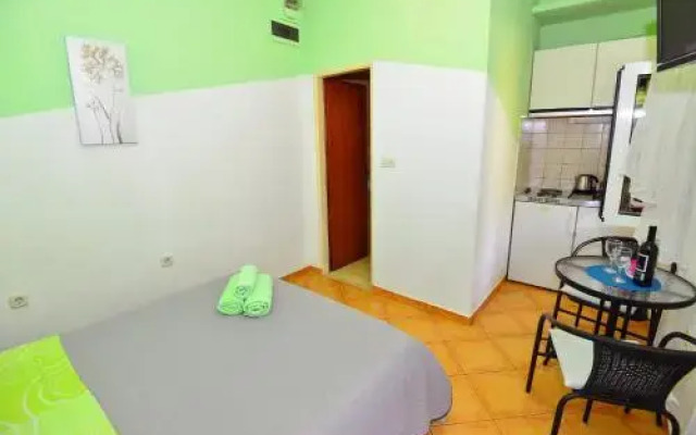 Apartments Veky 3