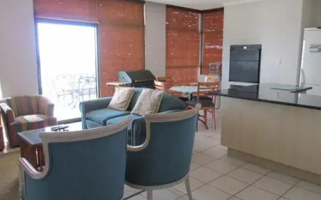 Point Village Accommodation - Santos 23