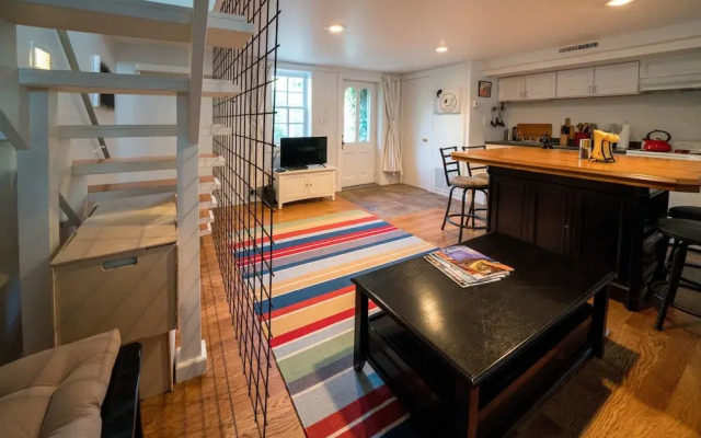 Carriage House Studio Bedroom 1 Bathroom Home