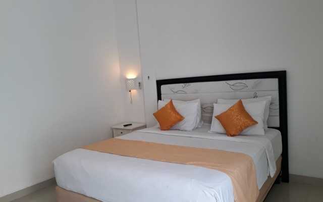 Kubu Anyar Hotel – Guest Rooms – Kuta