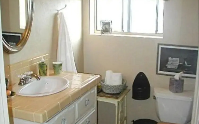 Godwin Ranch by Joshua Desert Retreats