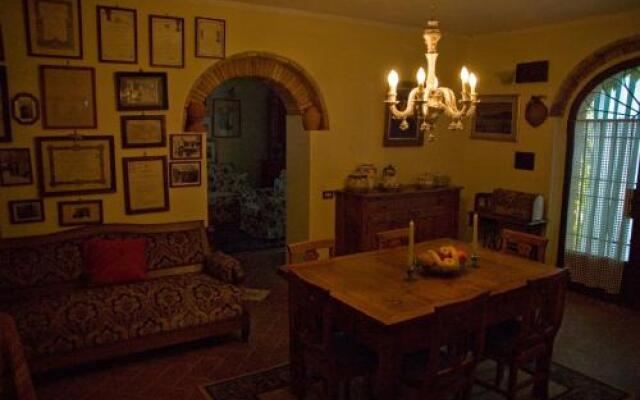 Agriturismo La Leccia