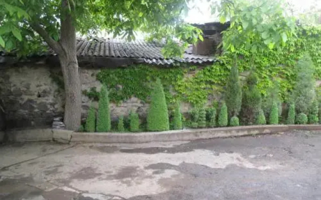 Shushan B&B