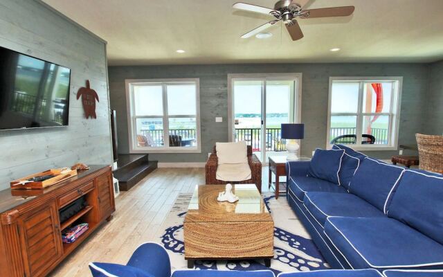 Turtle Tracks - 4 Br home