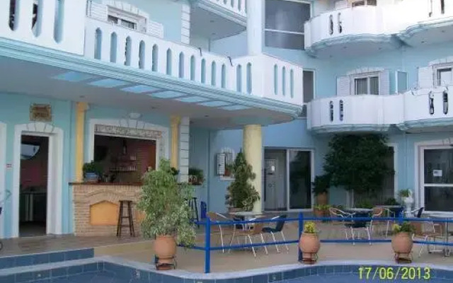 Hotel Spiros