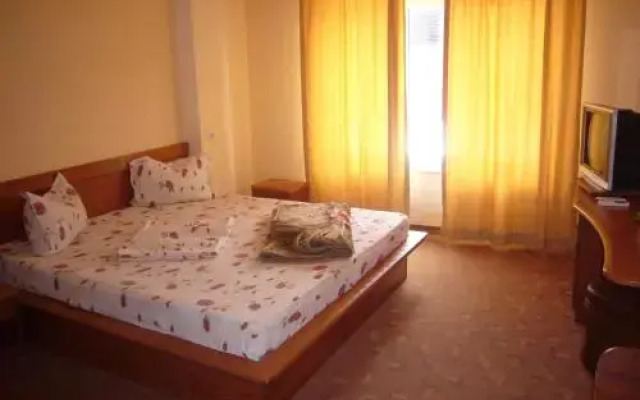 Vila Senator 1