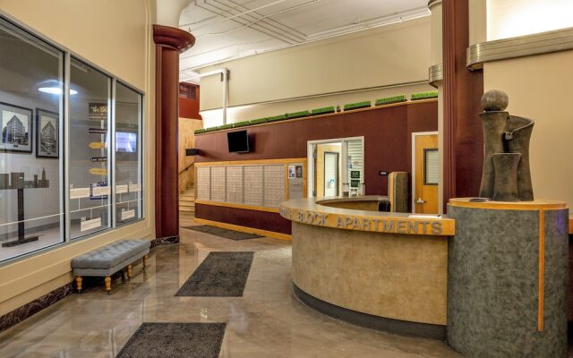 Stay Alfred at The Block