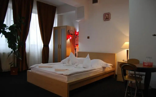 Hostel Litovoi