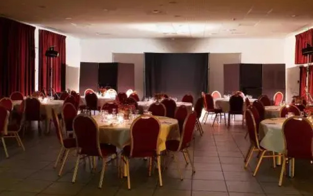 Les Jasses De Camargue