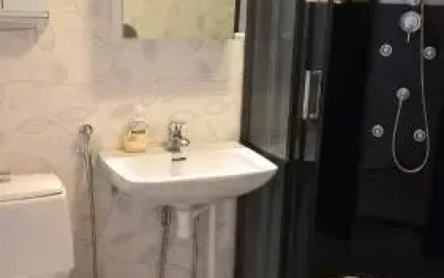 Tohninmäen Talo