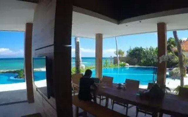 Anantya Candidasa