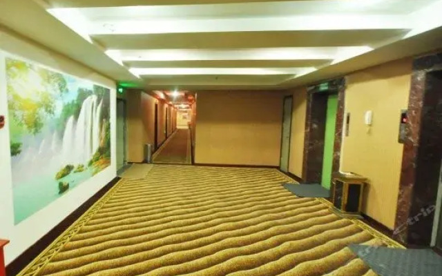 Yuntian Hotel - Luoyang