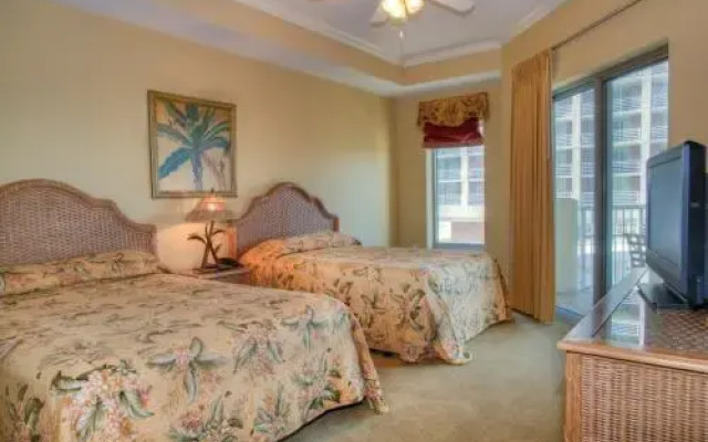 Royal Palms 704 by RedAwning