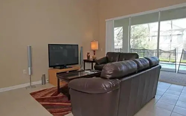 Tosteth Street Villa 7769