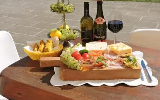 Casale Fedele Bed And Breakfast