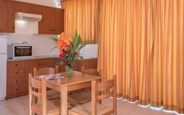 Kavros Garden Studios & Apartments Hotel