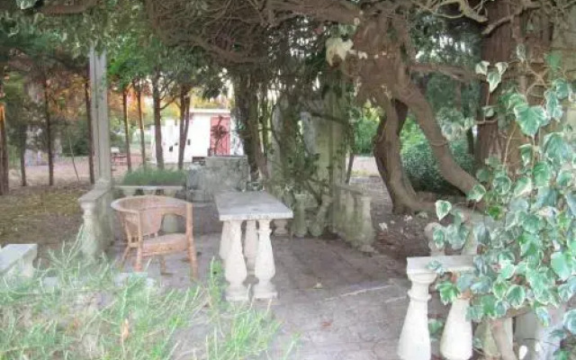 Garden Lucia