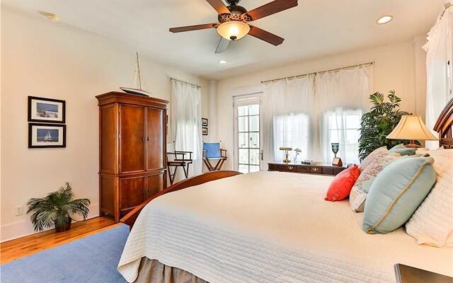 Nautilus 3605 Waverly by RedAwning