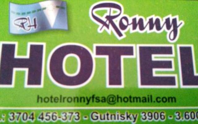 Hotel Ronny