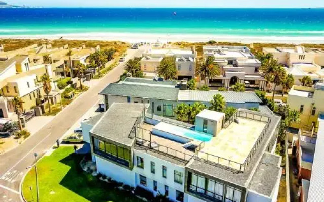 Sunset Mansion