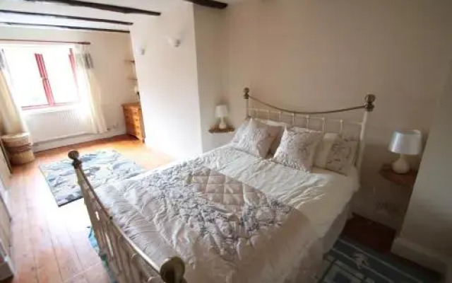 The Old Priory Cottage