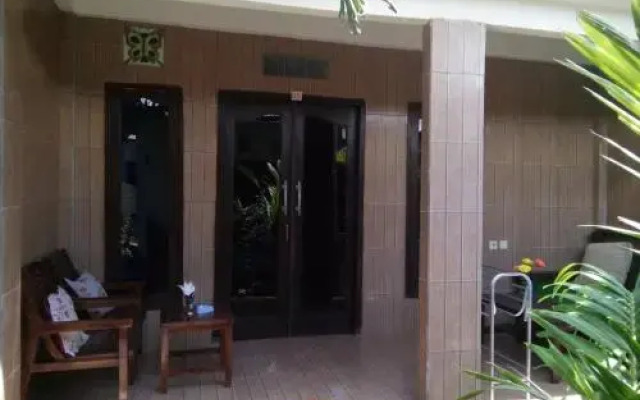 Mirna Homestay