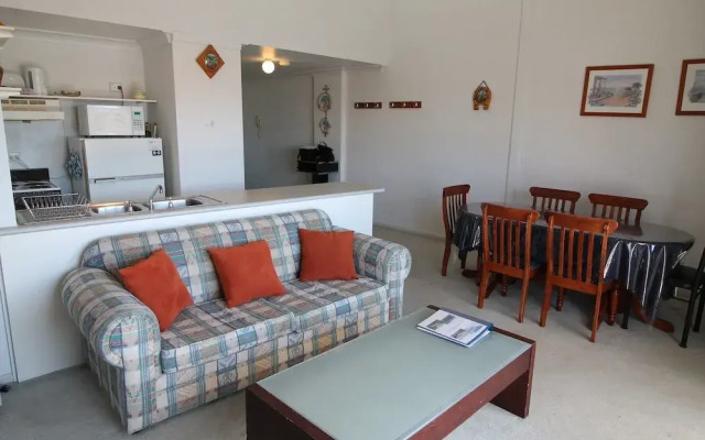 Razorback 1 - Razorback Plaza Jindabyne