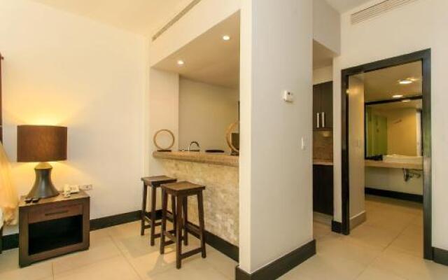 Aldea Thai 1101 Studio by RedAwning