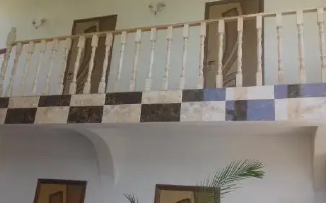 Guest House on Proxladniy