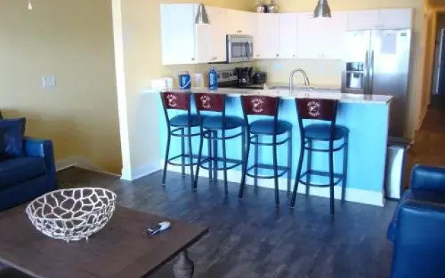 Put in Bay Waterfront Condo #106