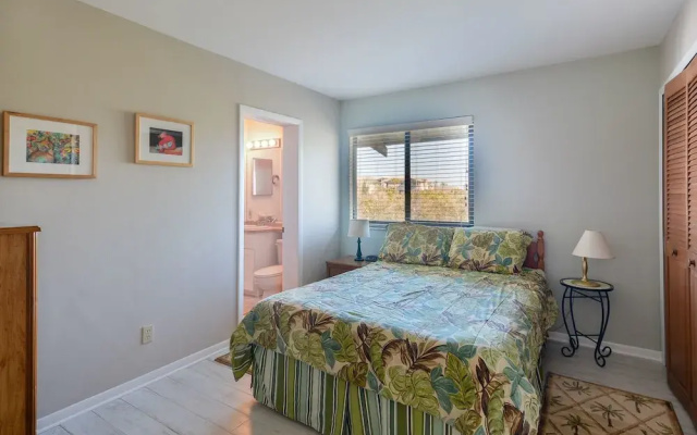 SC214 Sea Woods by RedAwning