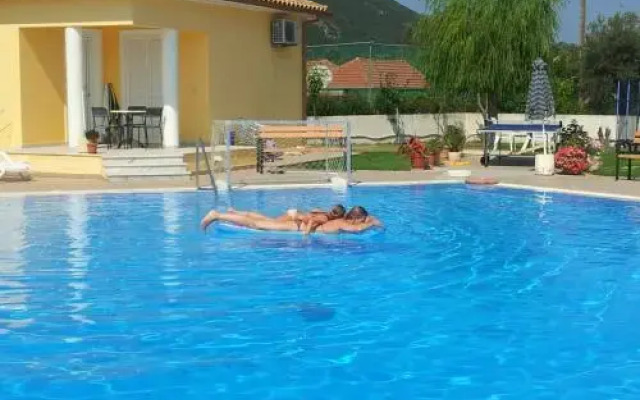 Iliaktida Studio-Villas