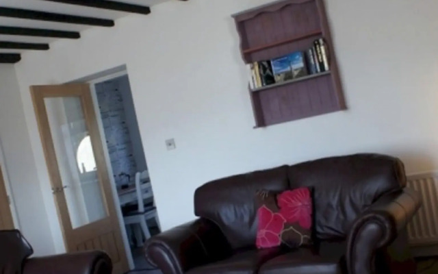 Millfield House