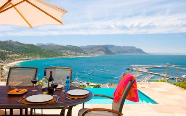 Azure View Luxury Apartment