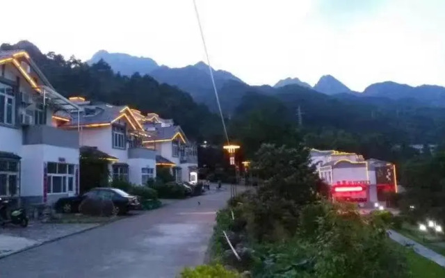 Huangshan Guiyuanju Inn