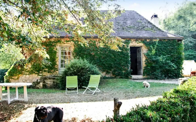 Holiday Home Sauveboeuf