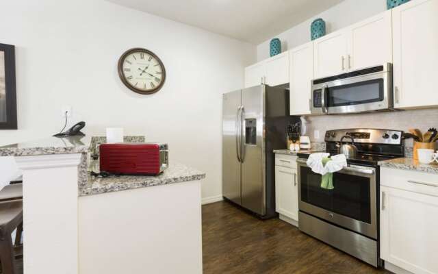 Lucaya Village - 2900 Edenshire 26-103