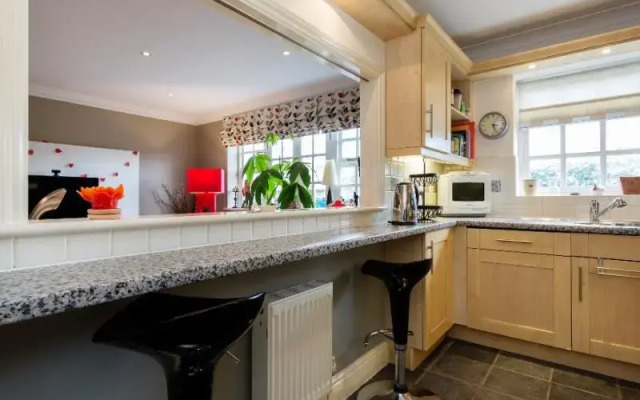 Veeve  2 Bed Mews House Chadwick Mews Chiswick