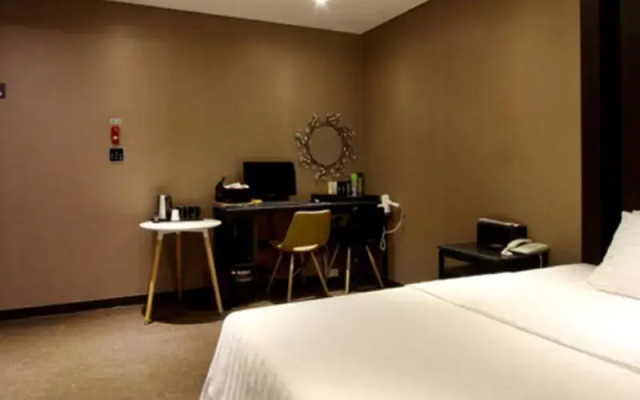 Yongin Yangji Banner Hotel