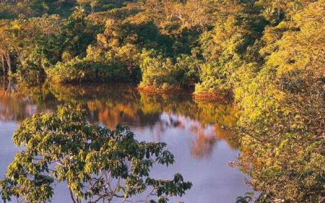 Amazon Dolphin Lodge