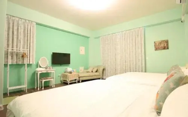 Aunt's Bed and Breakfast