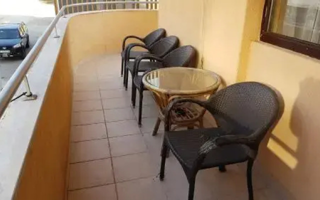 Yana Apartments