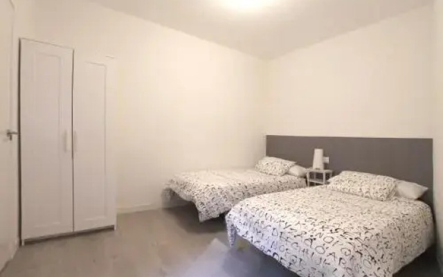 Apartamentos Dali Madrid