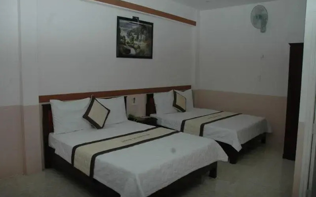 Hoang Chanh Tri Hotel
